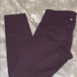 Purple lululemon wunder under